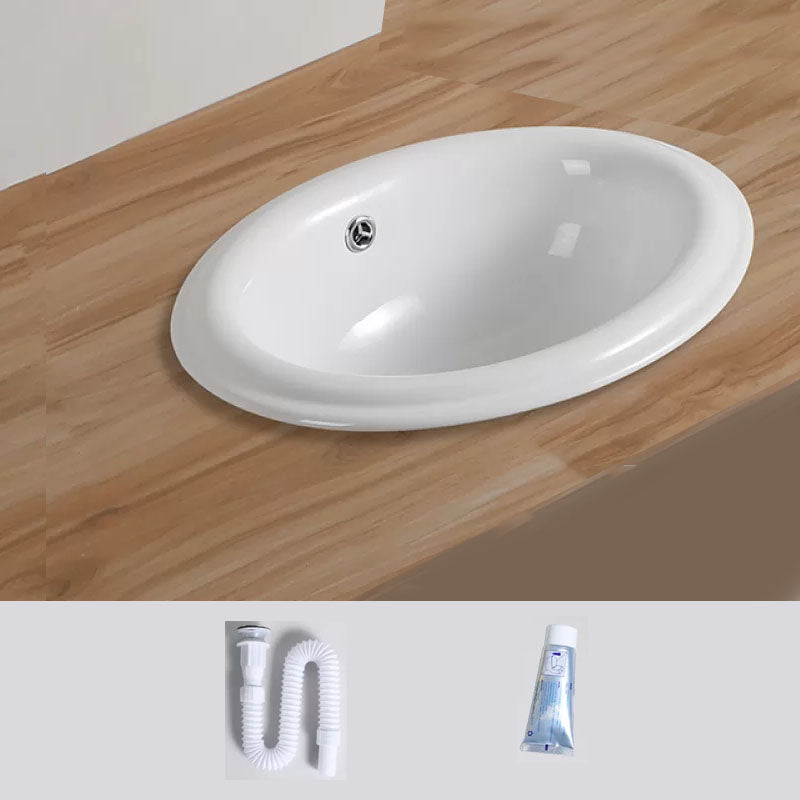 Contemporary Bathroom Sink with Pop-Up Drain Porcelain Oval-Shape Undermount Bathroom Sink