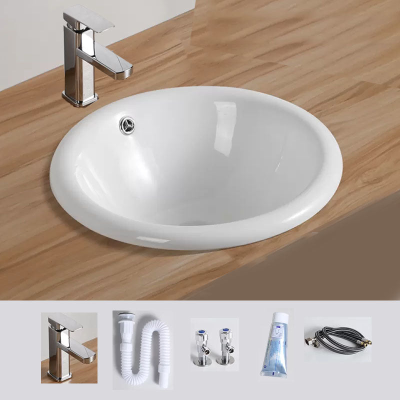 Contemporary Bathroom Sink with Pop-Up Drain Porcelain Oval-Shape Undermount Bathroom Sink