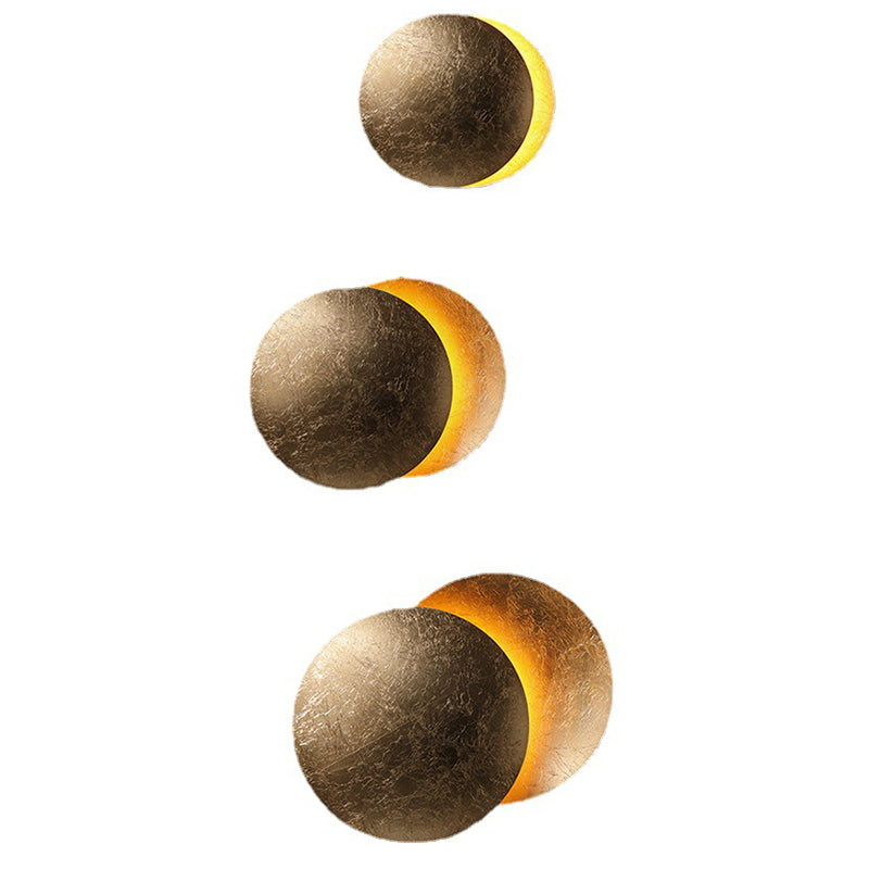 Rotatable LED Wall Sconce Post Modern Iron Round Wall Light in Gold