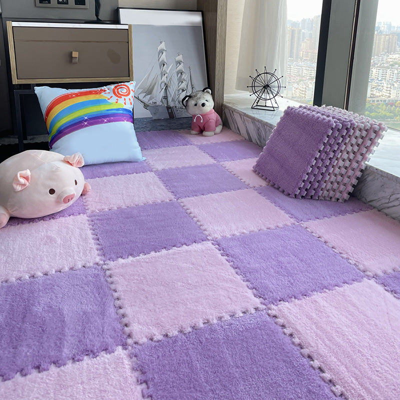 Modern Carpet Floor Tile Plush Cut Interlocking Mildew Resistant Tiles and Carpet
