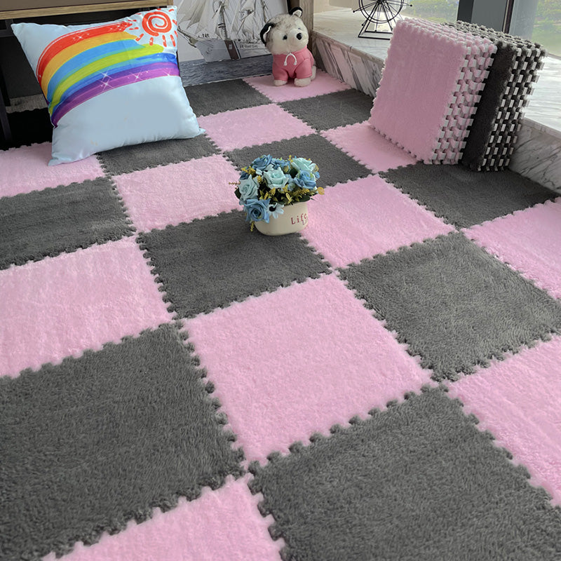 Modern Carpet Floor Tile Plush Cut Interlocking Mildew Resistant Tiles and Carpet