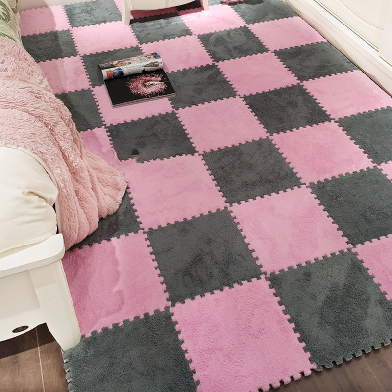 Modern Tiles and Carpet Plush Cut Loose Lay Fade Resistant Carpet Tile