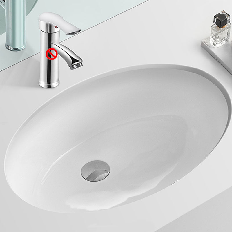 Bathroom Sink Ceramic White Round Anti-spill Sink with Faucet