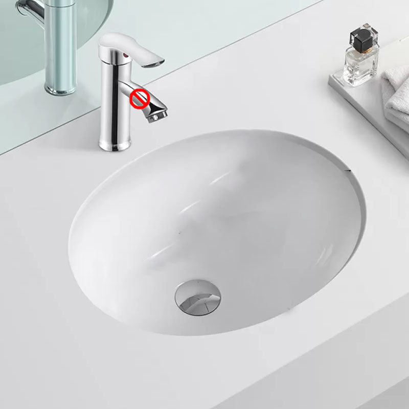 Bathroom Sink Ceramic White Round Anti-spill Sink with Faucet