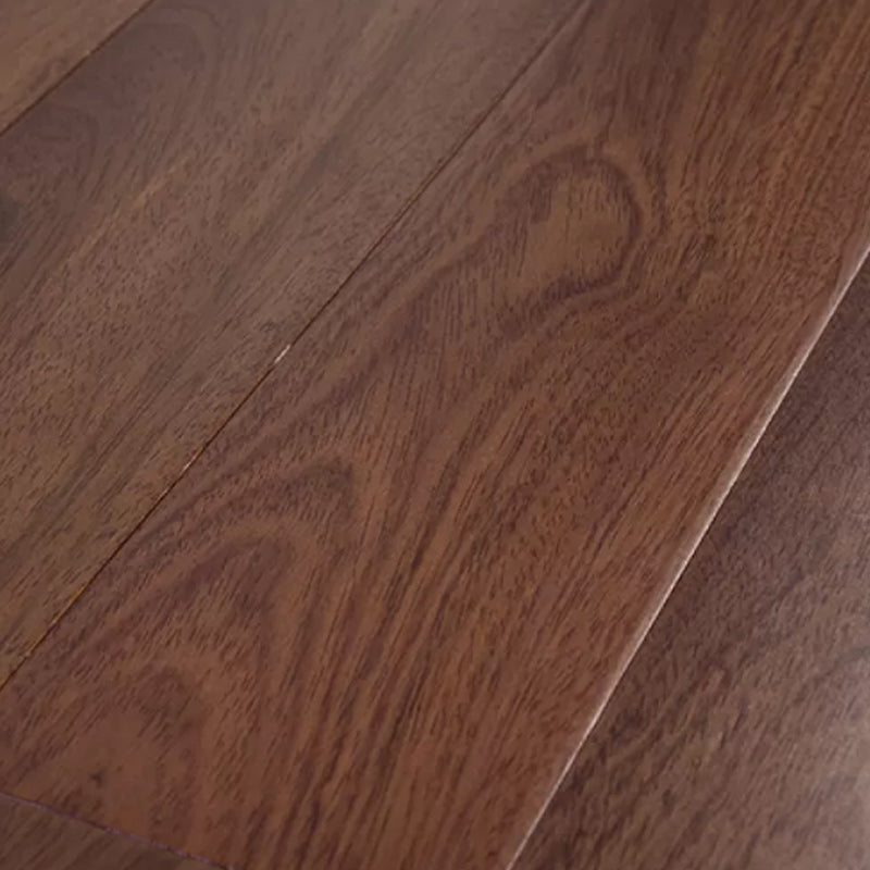Brown Pear Wood Laminate Plank Flooring Scratch Resistant Click Lock Laminate Floor