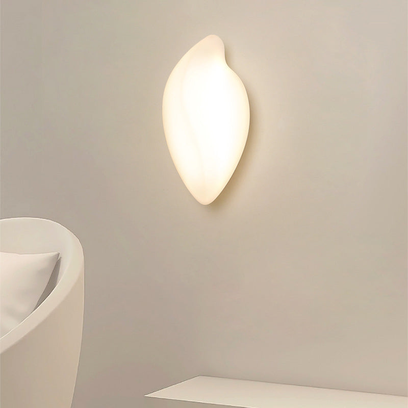 Single Modernism Wall Mounted Sconce White Acrylic LED Wall Light for Bedroom