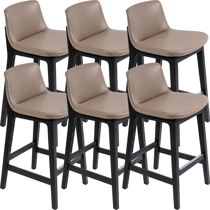 Scandinavian Indoor Bar Stools Solid Wood Stool with Footrest