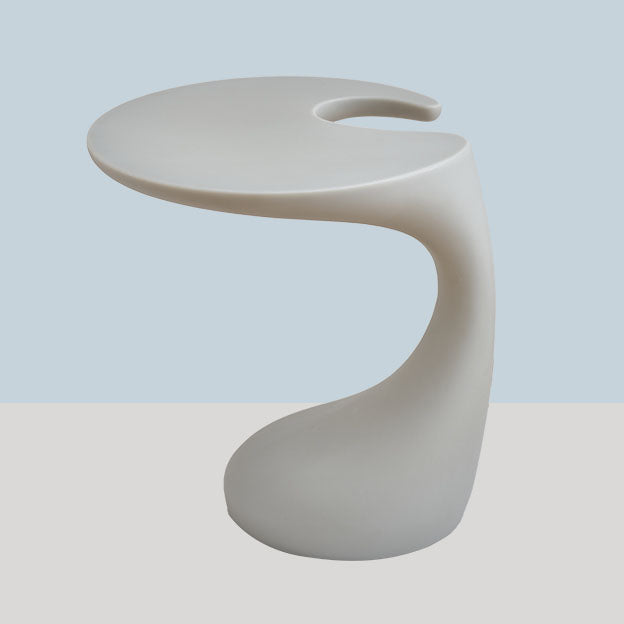 Naturally Shaped Accent Side Table Plastic C Side Table Side End Snack Table
