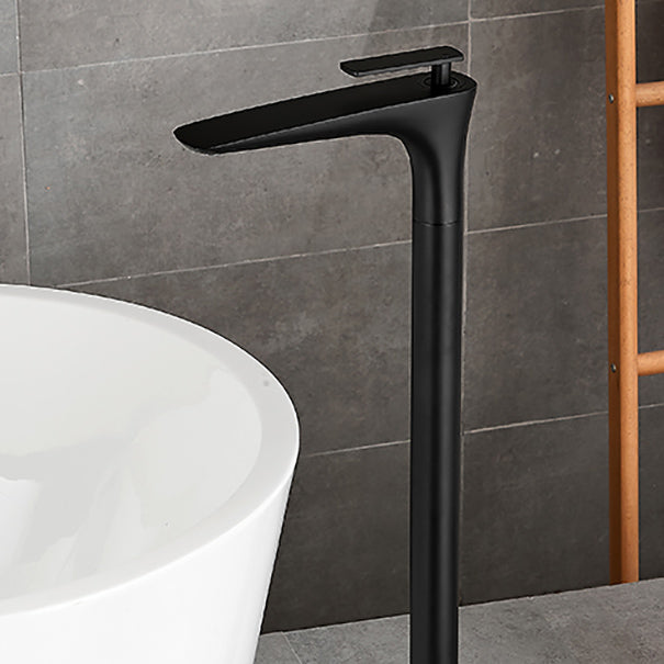 Floor Mount Bathroom Faucet Solid Color Low Arc Freestanding Tub Faucet