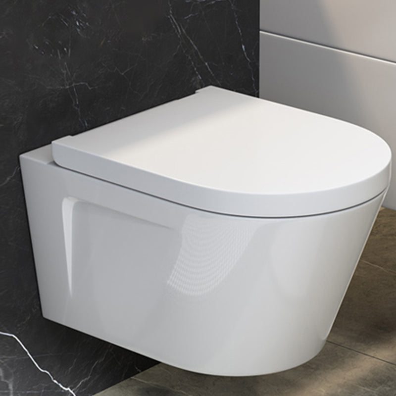 Contemporary Wall Hung Flush Toilet Ceramic Urine Toilet with Seat for Washroom