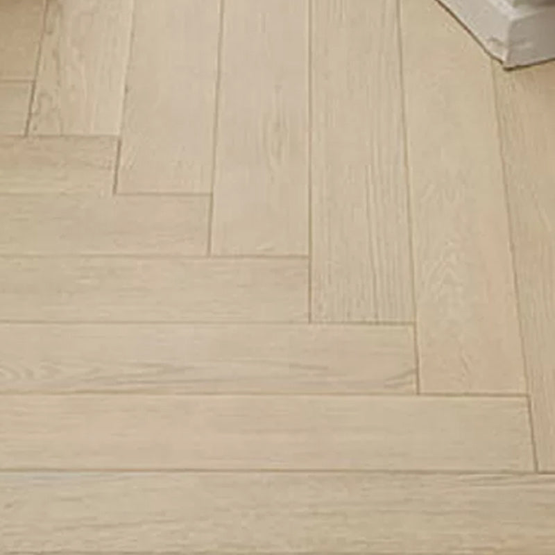 Beige Oak Laminate Plank Flooring Scratch Resistant Click Lock Laminate Floor