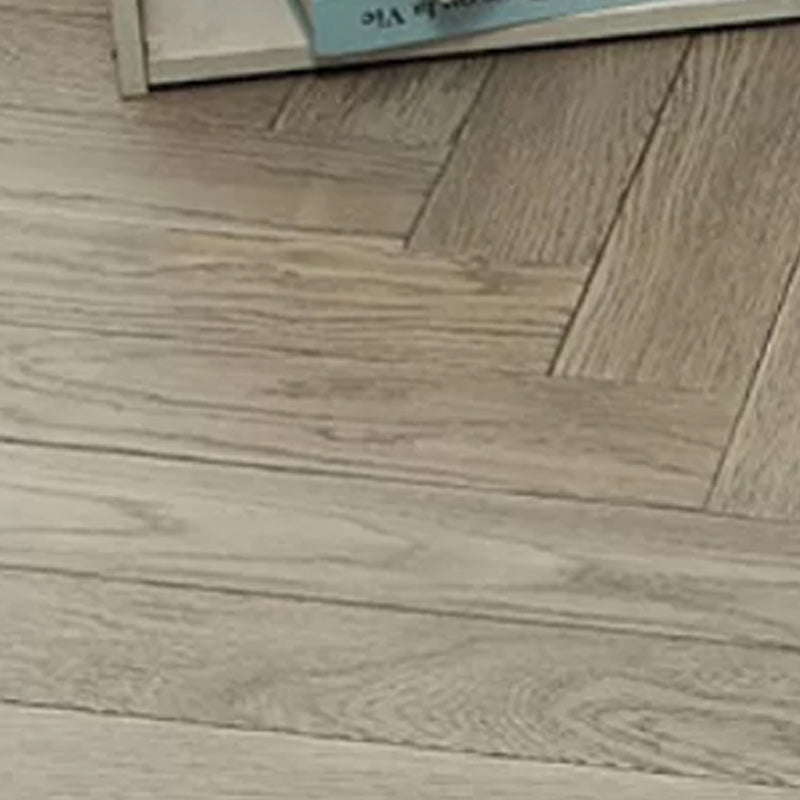 Beige Oak Laminate Plank Flooring Scratch Resistant Click Lock Laminate Floor