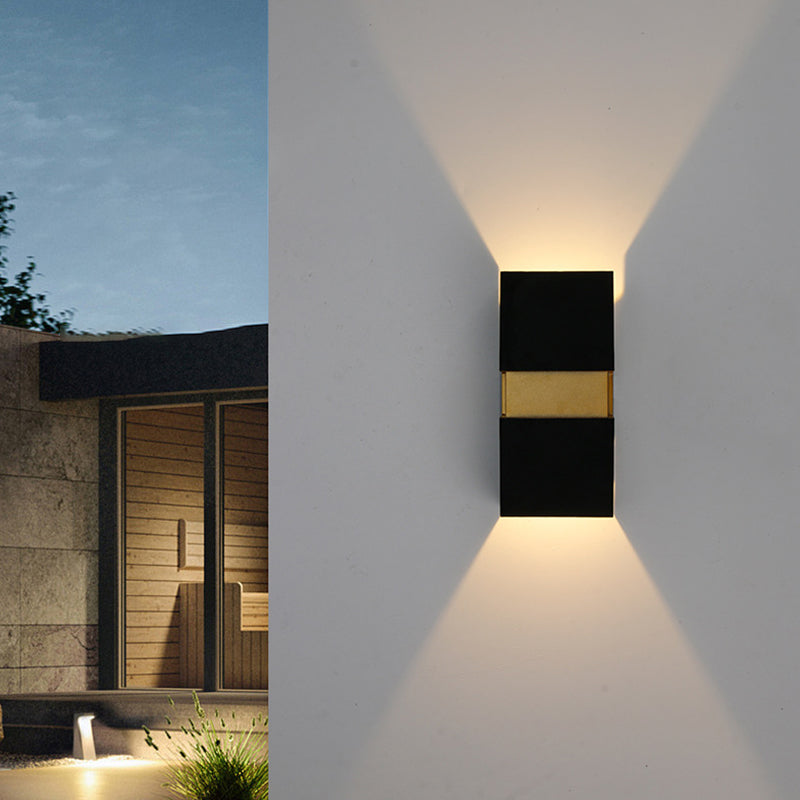 Geometric Wall Light Fixture Modern Metal Wall Sconce in Black/White