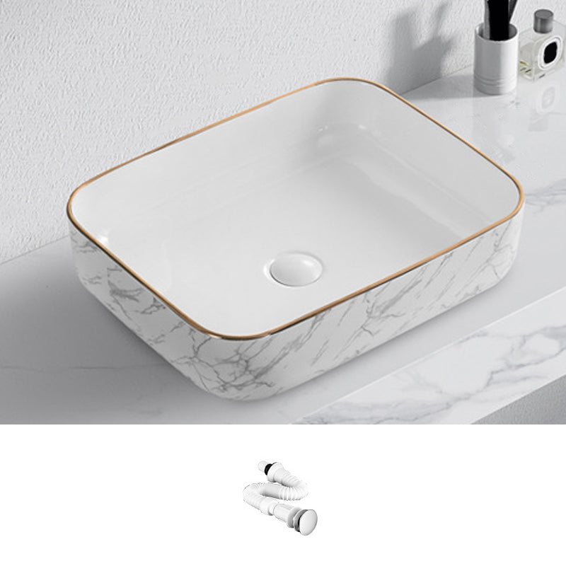 Contemporary Bathroom Sink with Pop-Up Drain Porcelain Oval-Shape Vessel Bathroom Sink