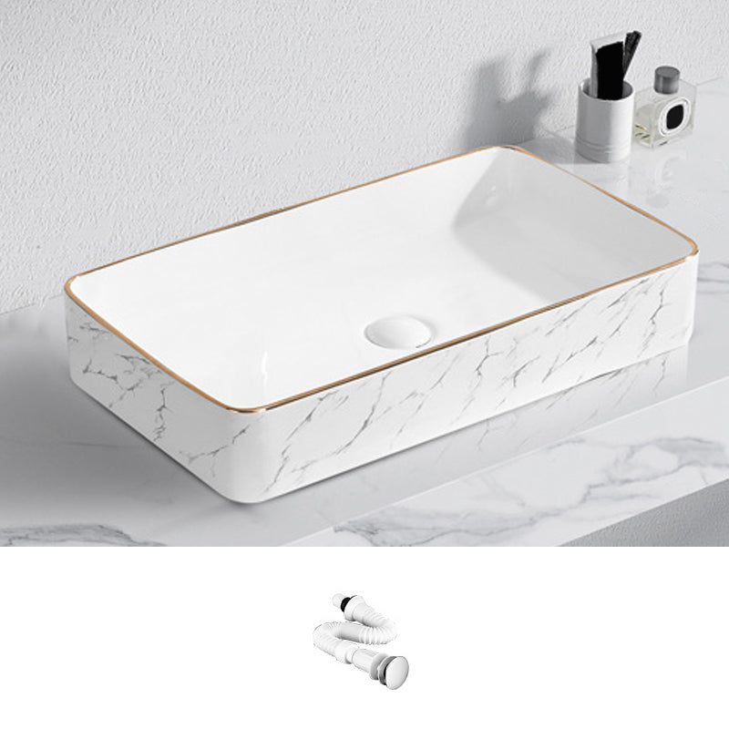 Contemporary Bathroom Sink with Pop-Up Drain Porcelain Oval-Shape Vessel Bathroom Sink