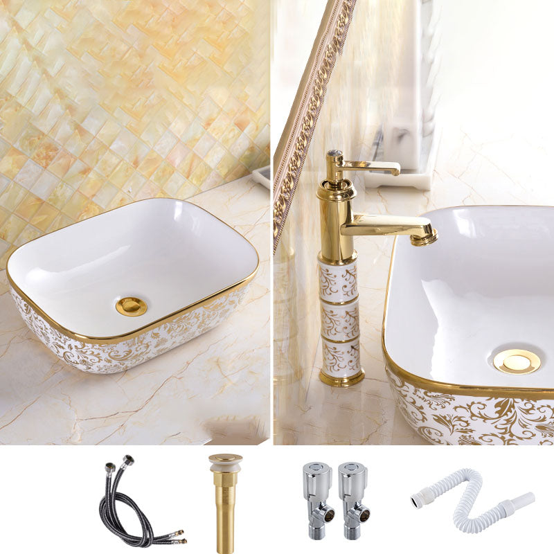Traditional Vessel Sink Oval Porcelain with Pop-Up Drain and Faucet Vessel Lavatory Sink