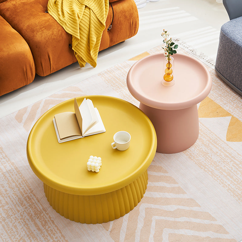 Glam Corner Table Plastic Round Pedestal Side End Snack Table
