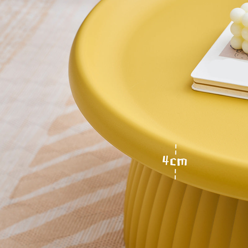 Glam Corner Table Plastic Round Pedestal Side End Snack Table