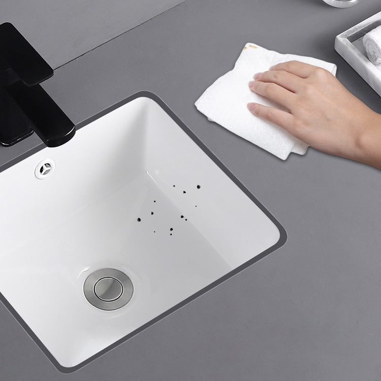 Undermount Bathroom Sink Square Overflow Drain Assemble Sink with Faucet