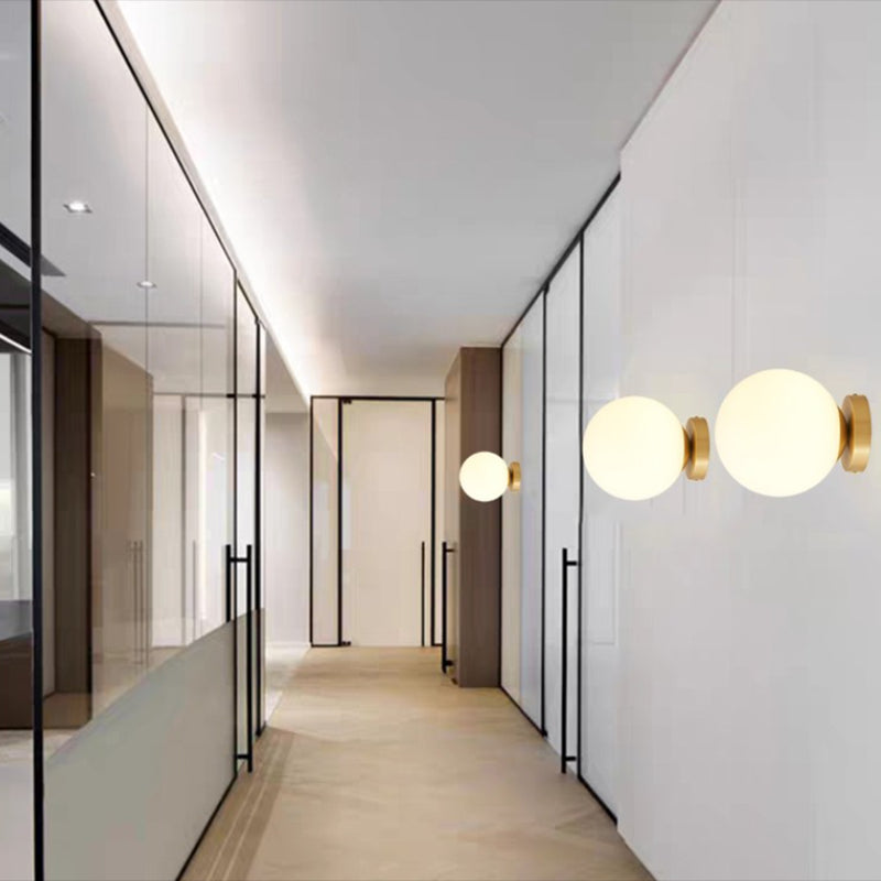 Modern Wall Light Fixture Metallic Wall Light Sconce with Glass Shade for Bedroom