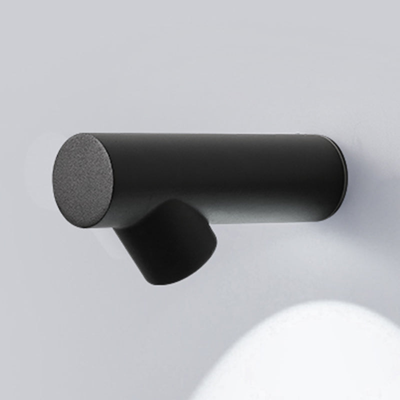 Aluminum LED Wall Fixture in Black / White Finish Modern Wall Spotlight