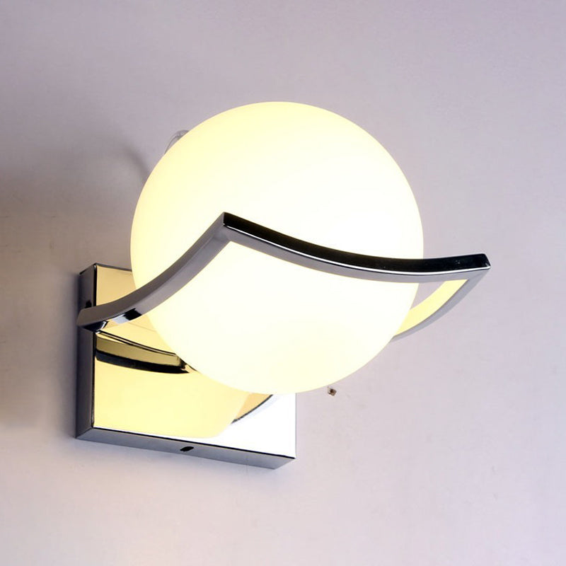 Modern Wall Sconce Metal Ball Shape Wall Light with Glass Shade for Living Room