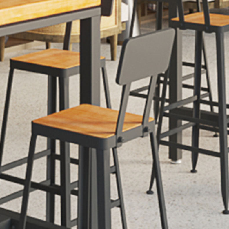 Industrial Metal Bar Stool Low Back Bar Stool with Black Base