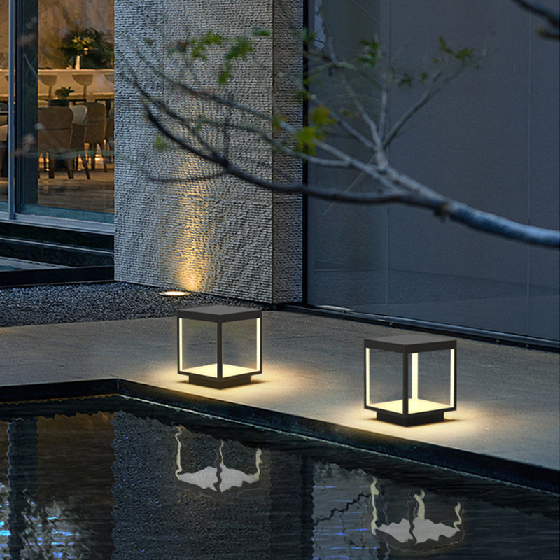 Square Waterproof Lights Outdoor Black Pillar Lamp for Garden