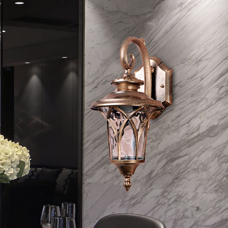 Applexion murale de l'urne rustique Lumière 1 ampoule Aluminium Mur Wall Lampe Ayémorrat en laiton avec une teinte en verre d'eau