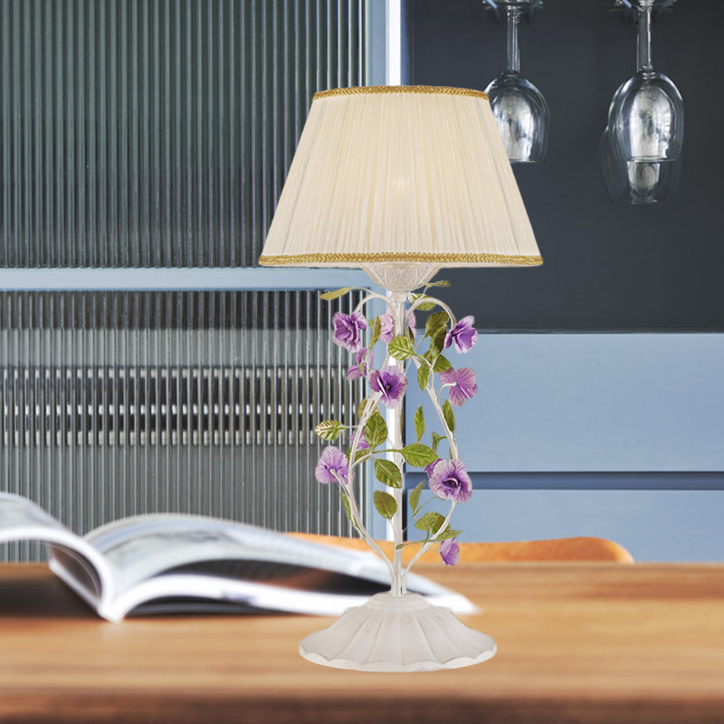 Lampada da comodino a 1 teaggio da comodino coreano in tessuto bianco in tessuto illuminazione da tavolo per camera da letto