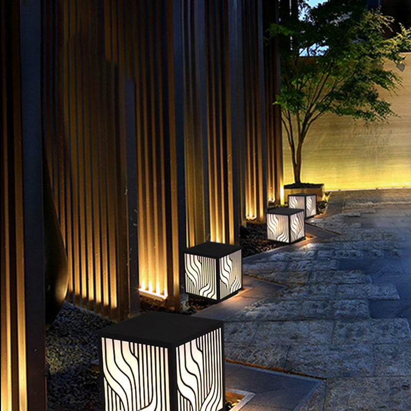 Black Waterproof Lights Outdoor Square Pillar Lamp for Garden