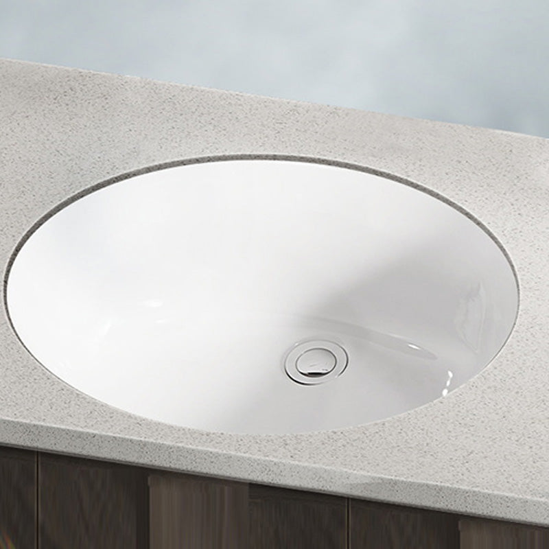 Modern Style Bathroom Sink Overflow Hole Design Oval Ceramic Bathroom Sink