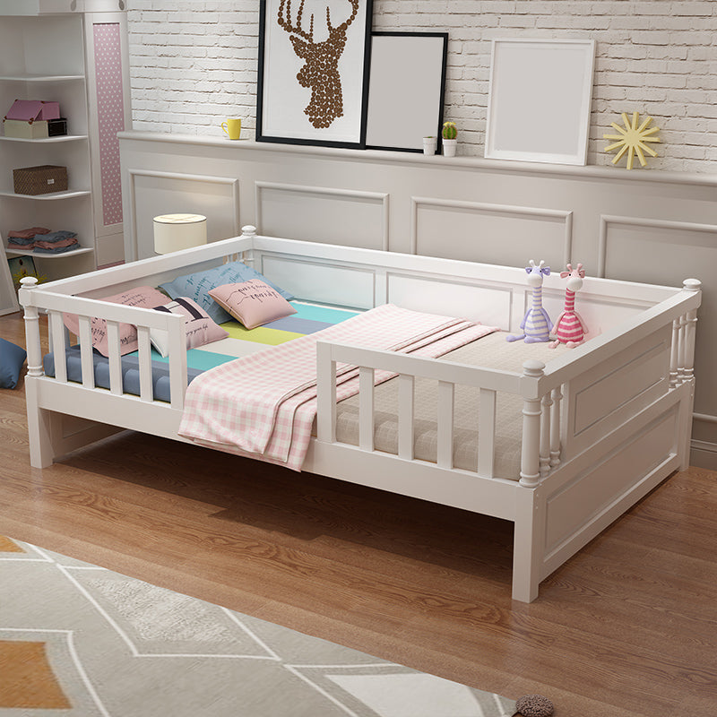 Contemporary Solid Wood Baby Crib with Guardrails Nursery Bed