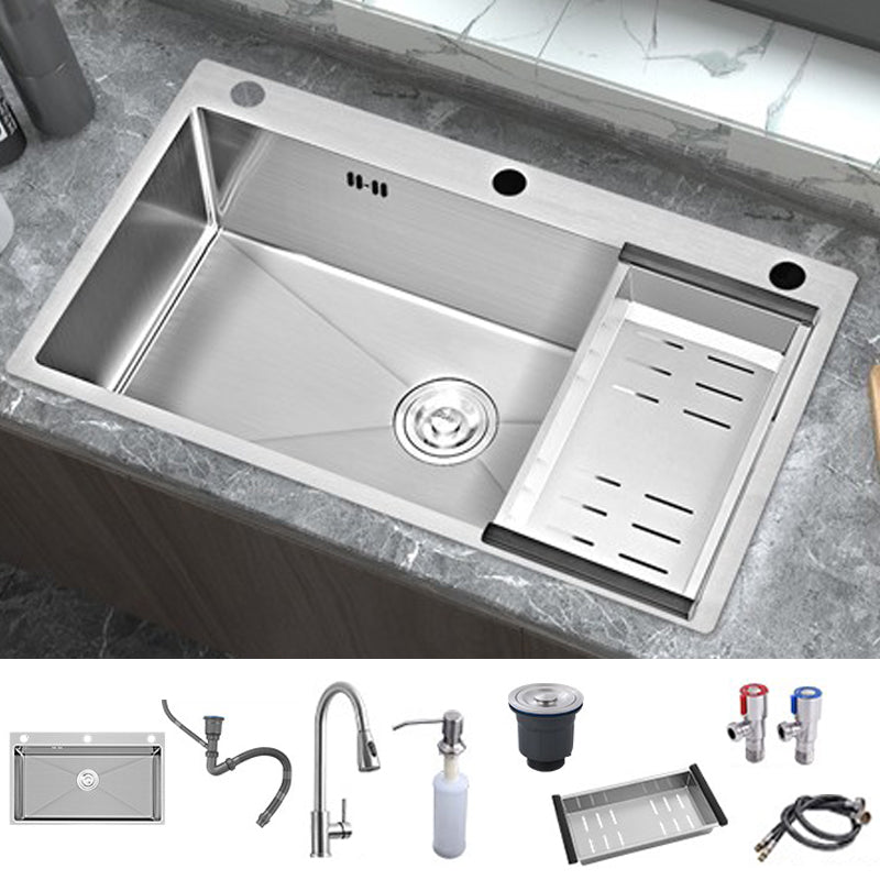 Modern Style Kitchen Sink Overflow Hole Detail Kitchen Sink with Soap Dispenser