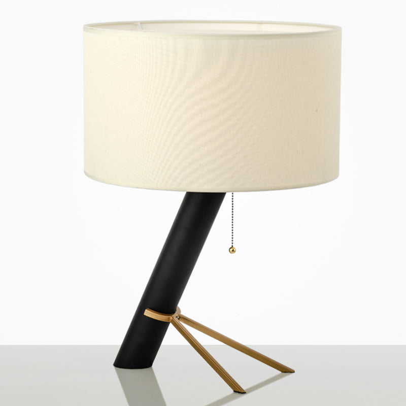 Fabric Drum Shade Desk Light moderne lampe de table créative à tête moderne en blanc avec chaîne de traction pour salle d'étude