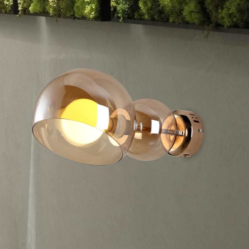 1 lampe murale de la tête de la tête de la tête Postmoderne en laiton Murce Light avec une nuance en verre transparent / ambre