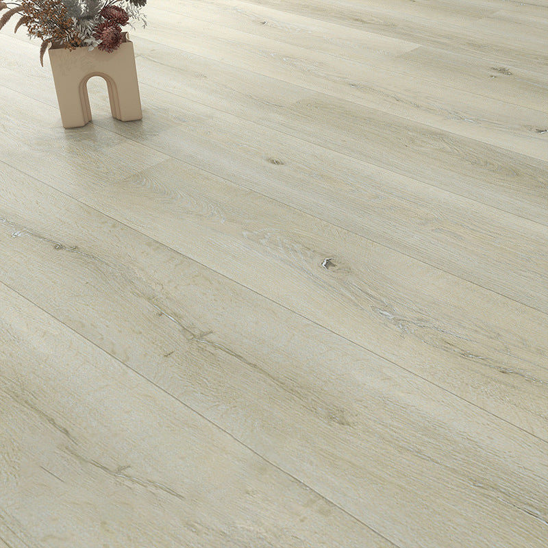 Peel and Stick PVC Flooring Matte Wood Effect Vinyl Flooring for Living Room