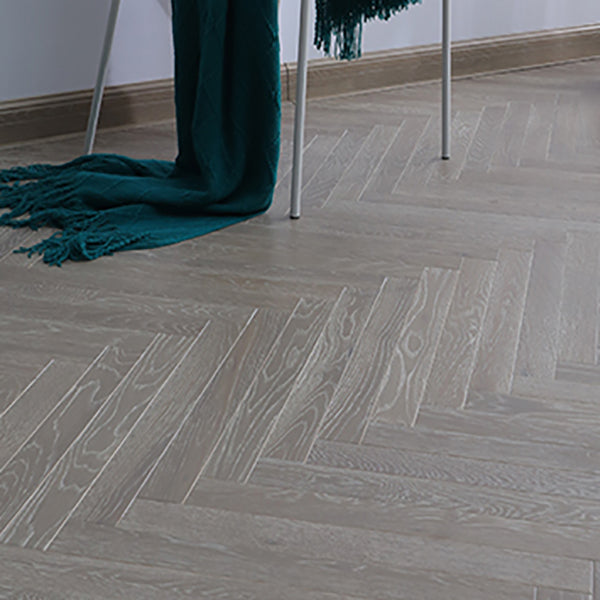 Modern Flooring Tiles Wire Brushed Solid Wood Parquet Floor Planks