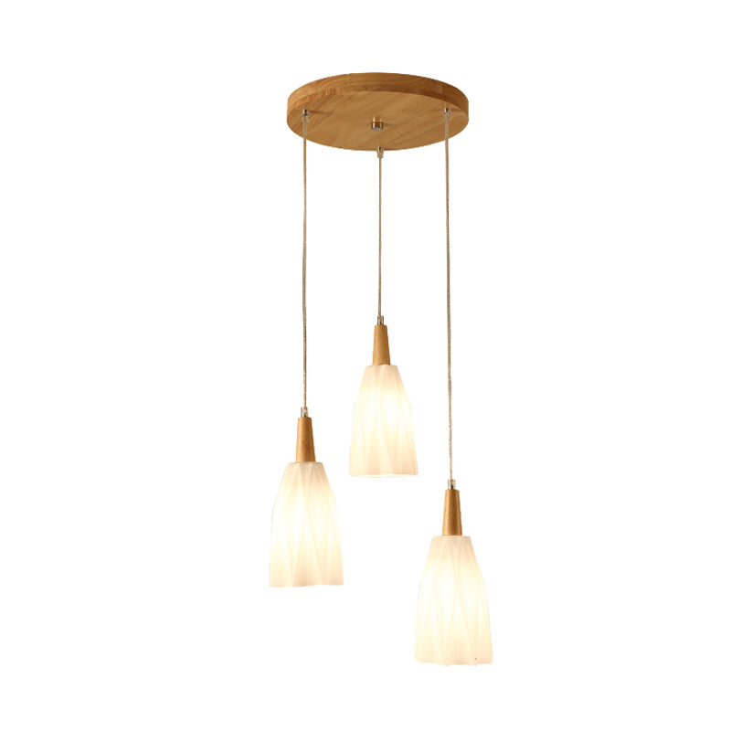 Mit de lampe suspendue à 3 légers japonais en verre en verre en verre blanc avec une verrière en bois rond