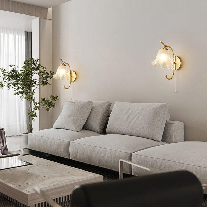 1-Light Wall Lamp Flower Shape Wall Mount Lamp with Glass Shade for Bedroom