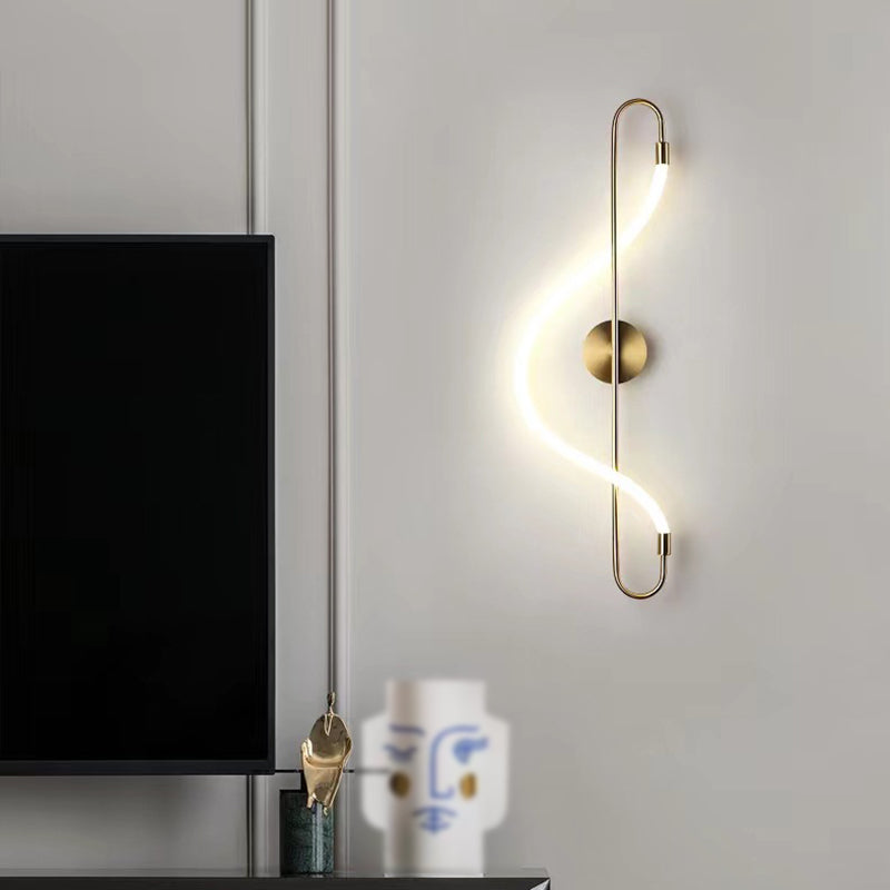 Linear Shape Metal Wall Light Modern Style 1-Light Wall Mount Lighting in Gold