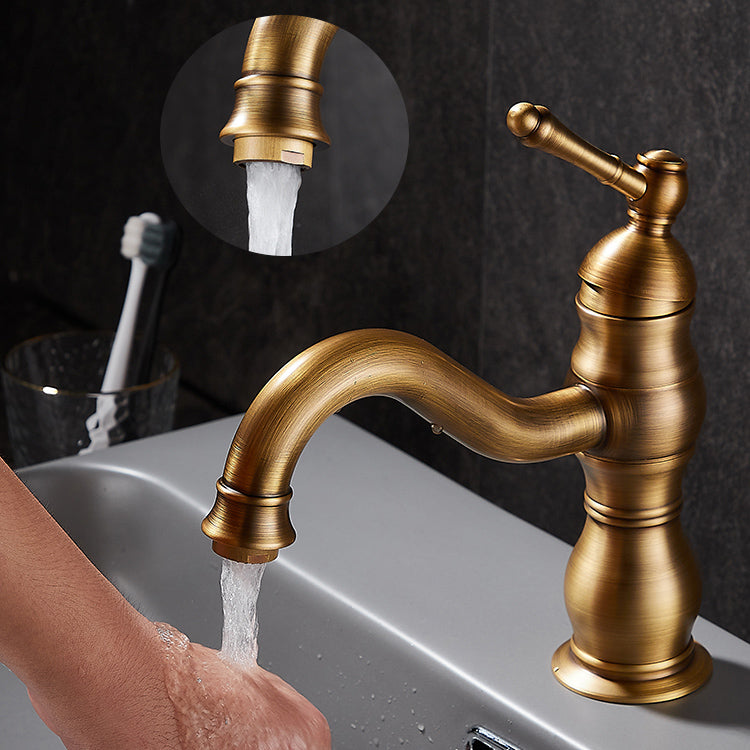 Traditional Wide Spread Bathroom Faucet Lever Handles Centerset Faucet