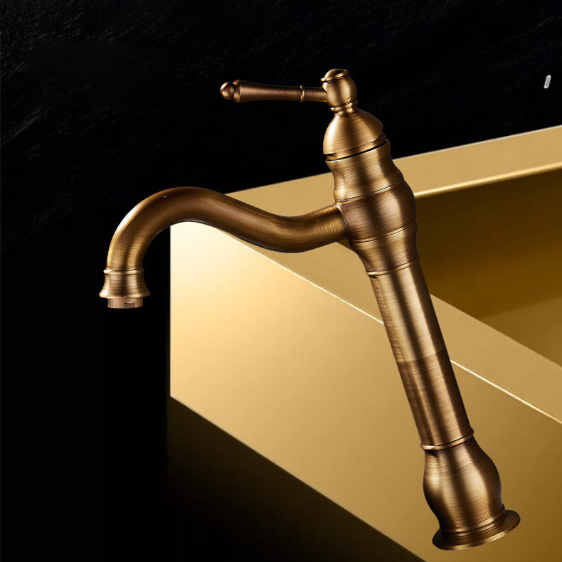 Traditional Wide Spread Bathroom Faucet Lever Handles Centerset Faucet