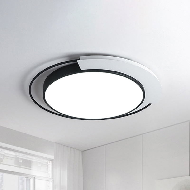 Round Metal Ceiling Flush Modernism White und Black LED Flush Mounted Light in White/Warm Light for Bedroom, 18 "/21.5" W