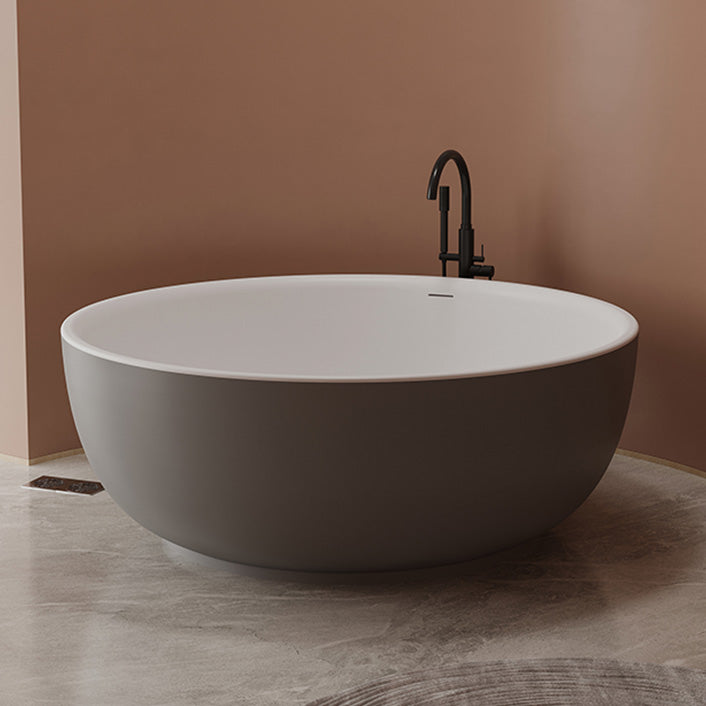 Round Antique Finish Soaking Bath Stand Alone Modern Bath Tub