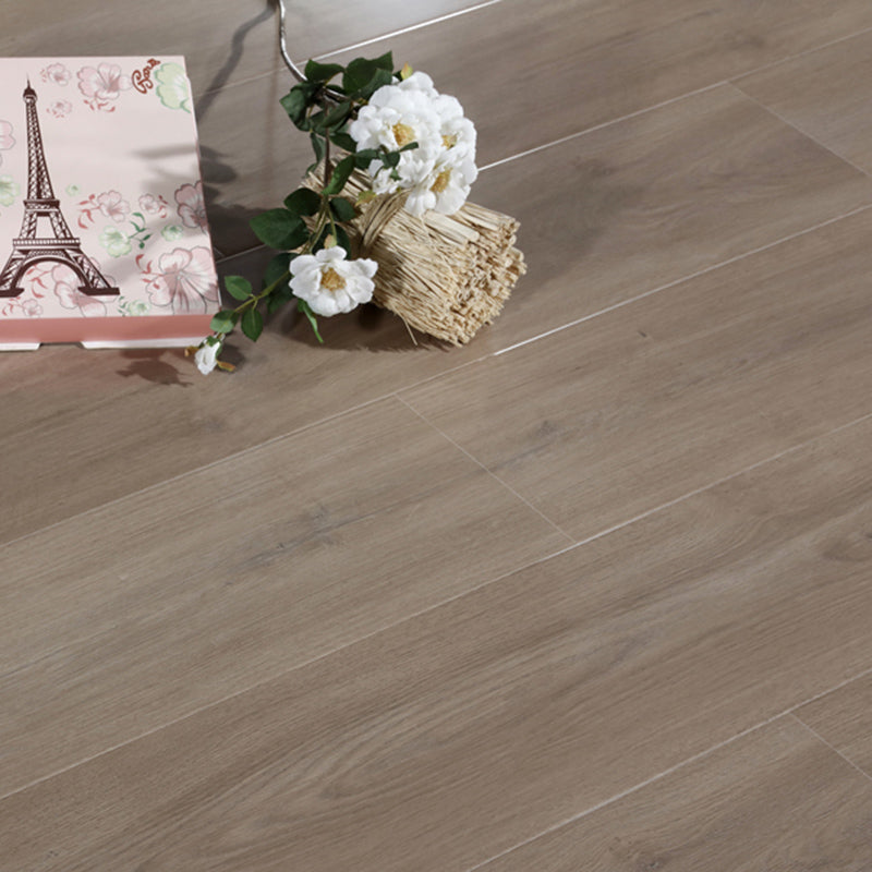 Traditional Wood Flooring Tiles Click-Locking Wire Brushed Flooring Planks