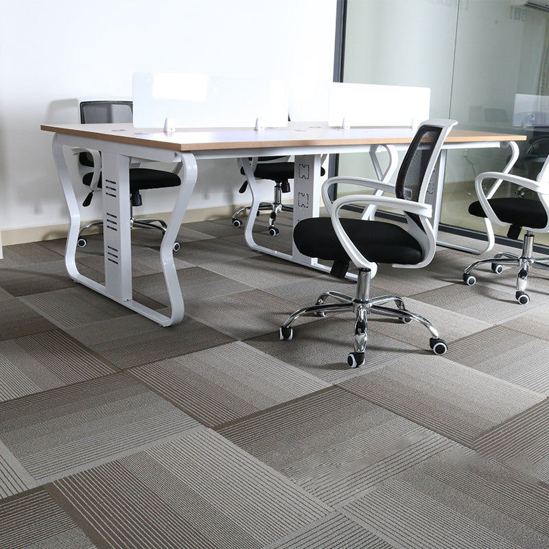 Carpet Tile Non-Skid Fade Resistant Geometry Loose Lay Carpet Tiles