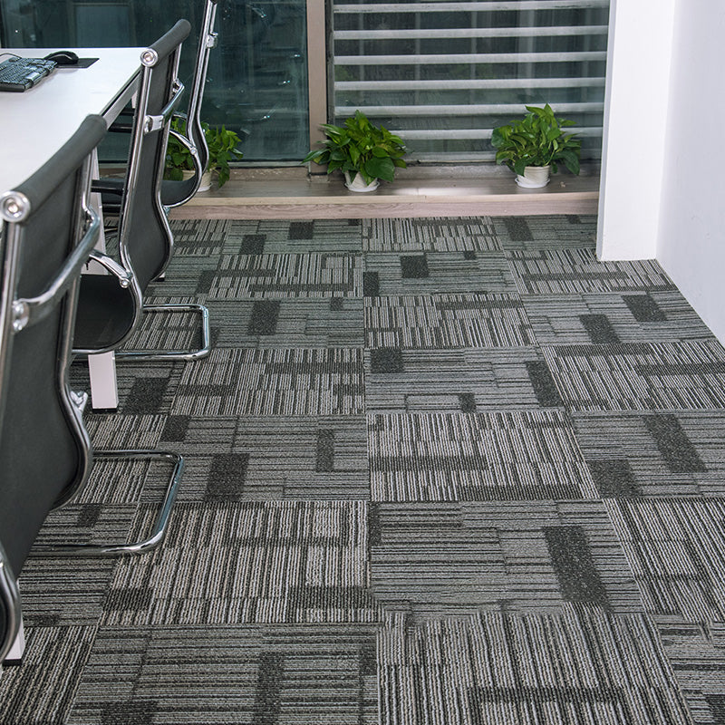 Carpet Tile Non-Skid Fade Resistant Geometry Loose Lay Carpet Tiles