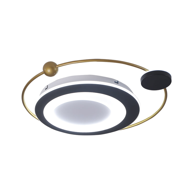 Round Bedroom Flush Mount Light Fixture Metal 16.5"/20.5" W LED Modernism Ceiling Flush in Black and Gold, Warm/White Light