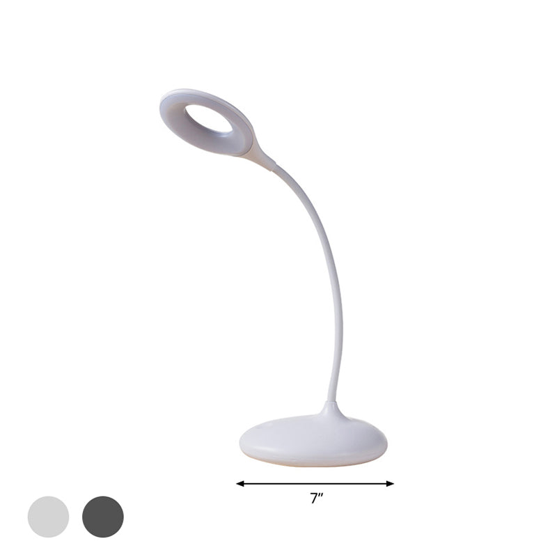 Lámpara de escritorio LED contemporánea de tabla de tono marrón/blanco para estudiar